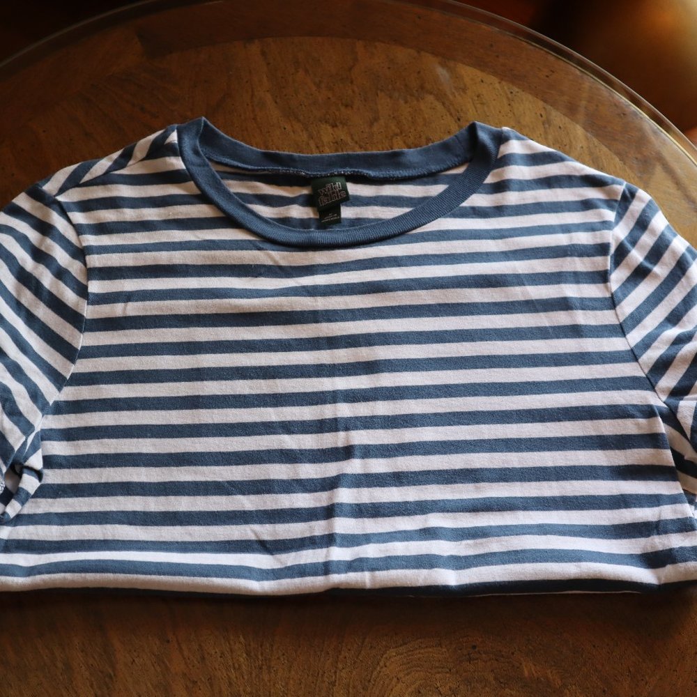 wild fable - Raw-Edge Striped Tee - Size M
